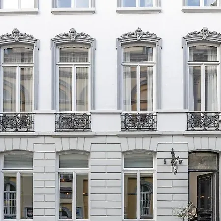 The Bank 1869 - Unique Guestrooms In The Historic Center Of Bruges Exterior photo