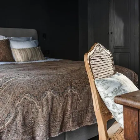 The Bank 1869 - Unique Guestrooms In The Historic Center Of Bruges Exterior photo