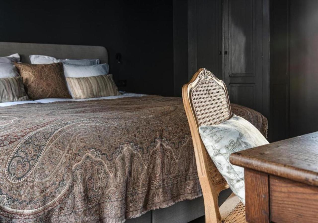 The Bank 1869 - Unique Guestrooms In The Historic Center Of Hébergement de vacances