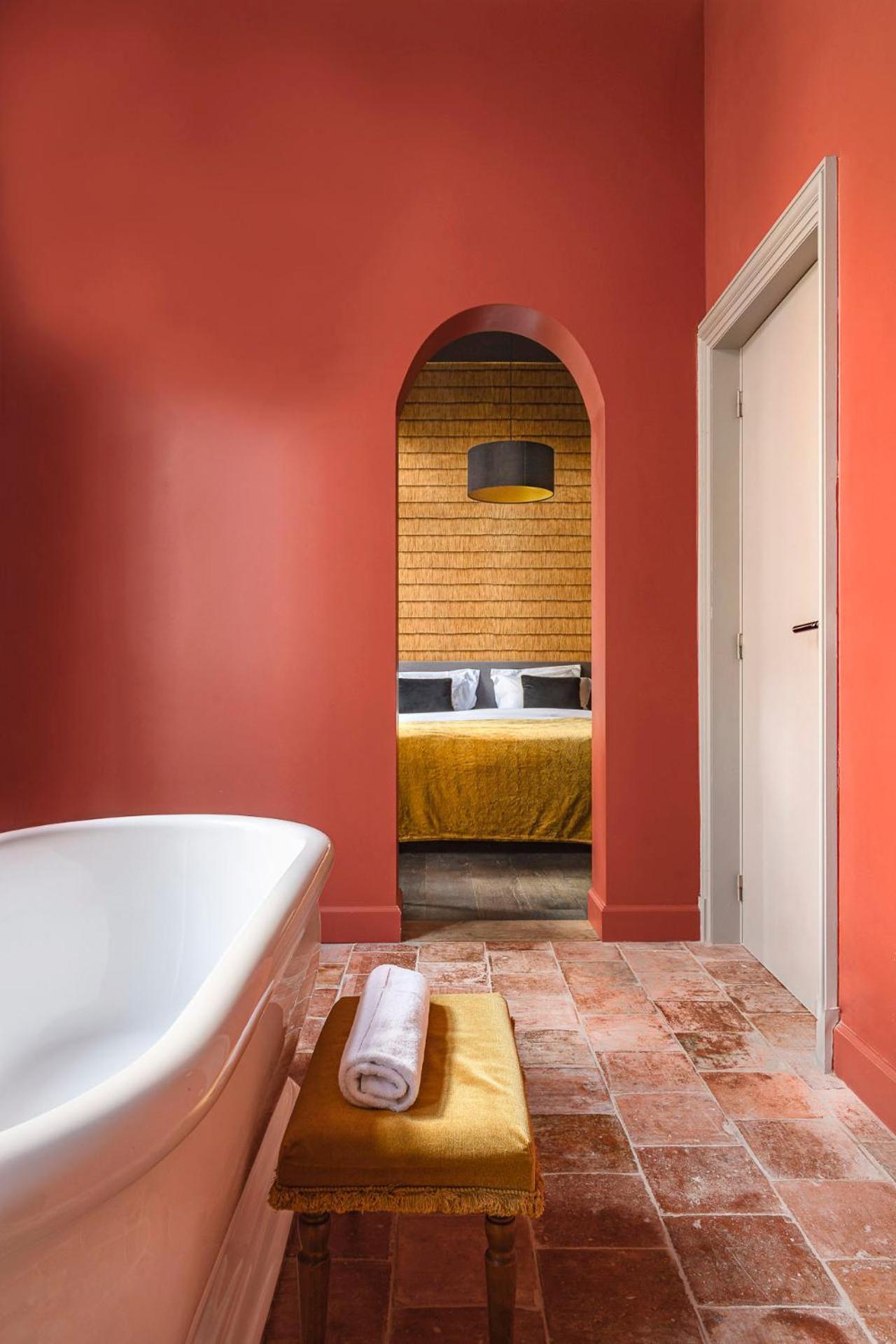 The Bank 1869 - Unique Guestrooms In The Historic Center Of Hébergement de vacances *